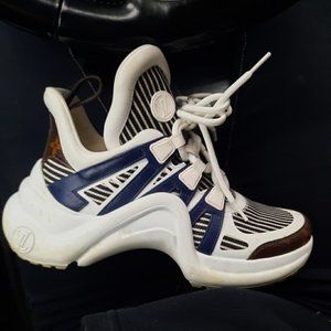 Authentic LOUIS VUITTON